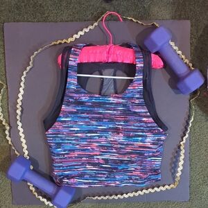 Lululemon sports tank bra